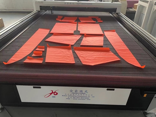 non laser de CO2 de découpeuse de laser en métal 100W gravant la découpeuse